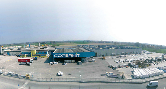 Panoramabilde av Copernit fabrikken i Italia